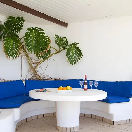 Cancilla With Hot Tub And Pool Table Lanzarote Island